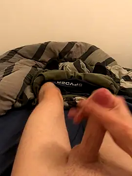 Snapshot of youngcock9inche chatting on 11/07/25, 05:24 youngcock9inche online show from 11/07/25, 05:24