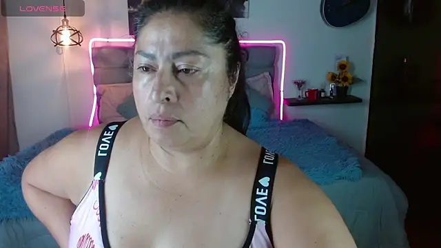 Snapshot of Keyla01_ chatting on 04/20/26, 06:20 Keyla01 online show from 04/20/26, 06:20