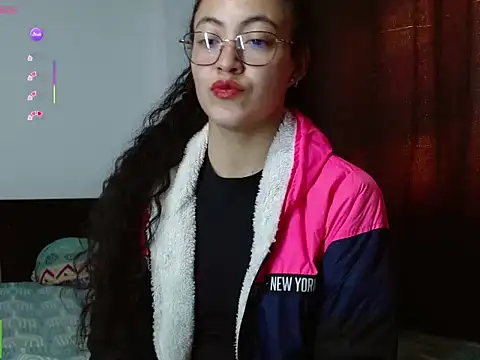 Olivia Bright online show from 05/08/26, 05:18