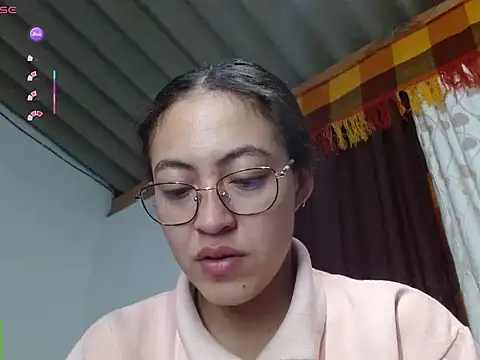 Olivia Bright online show from 05/21/26, 10:33
