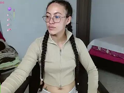 Olivia Bright online show from 05/23/26, 08:02