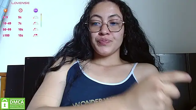 Snapshot of Olivia_Bright chatting on 07/08/26, 05:17 Olivia Bright online show from 07/08/26, 05:17