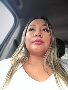 Snapshot of ValeryGrey chatting on 01/25/25, 04:35 ValeryGrey online show from 01/25/25, 04:35