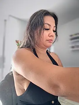 Snapshot of ValeryGrey chatting on 03/11/26, 02:56 ValeryGrey online show from 03/11/26, 02:56