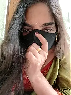 Snapshot of yoursana- chatting on 03/17/26, 05:22 yoursana- online show from 03/17/26, 05:22