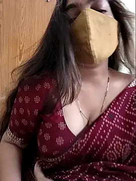 Snapshot of yoursana- chatting on 04/22/26, 04:04 yoursana- online show from 04/22/26, 04:04