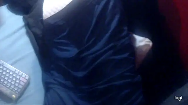 Snapshot of Spundaynight@xh chatting on 03/17/25, 01:29 Spundaynightxh online show from 03/17/25, 01:29