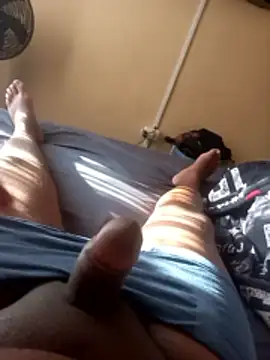 Snapshot of jonjob44 chatting on 01/09/26, 04:37 jonjob44 online show from 01/09/26, 04:37