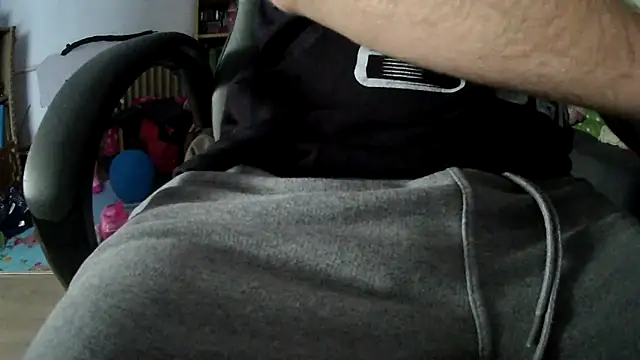anonymus9006 online show from 06/01/26, 08:38