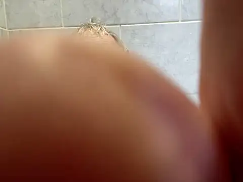 Snapshot of bigbadjon69 chatting on 01/25/25, 01:19 bigbadjon69 online show from 01/25/25, 01:19