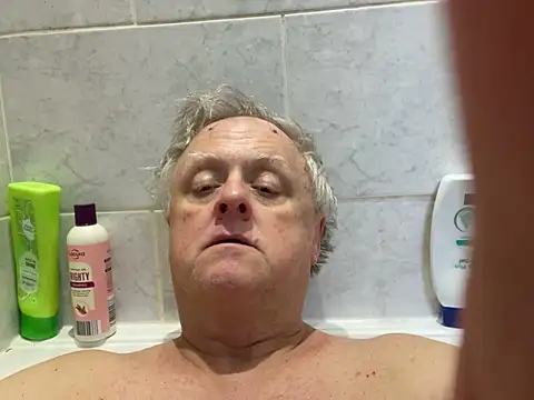 Snapshot of bigbadjon69 chatting on 01/29/25, 01:07 bigbadjon69 online show from 01/29/25, 01:07