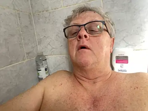 Snapshot of bigbadjon69 chatting on 03/17/26, 01:25 bigbadjon69 online show from 03/17/26, 01:25