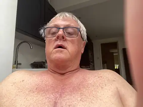 Snapshot of bigbadjon69 chatting on 05/29/26, 11:08 bigbadjon69 online show from 05/29/26, 11:08