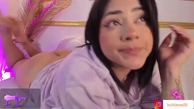 lucy26  online show from 02/28/25, 08:31