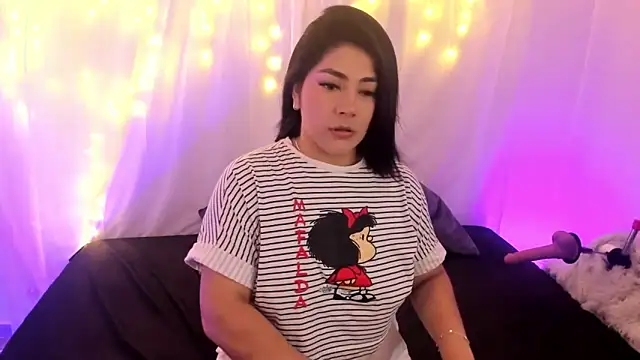 lucy26  online show from 09/20/25, 02:45