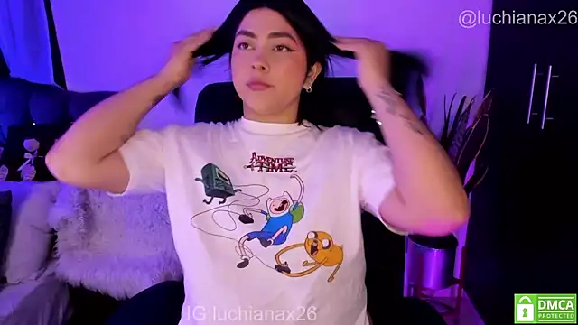 lucy26  online show from 04/16/26, 02:34