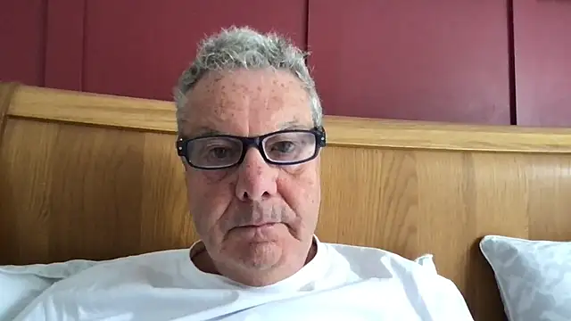 Snapshot of Oldpistolpete chatting on 06/16/26, 08:50 Oldpistolpete online show from 06/16/26, 08:50