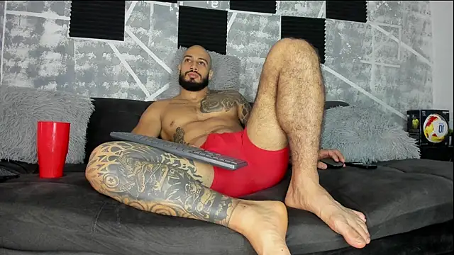 leonidas 18k online show from 05/25/26, 02:56