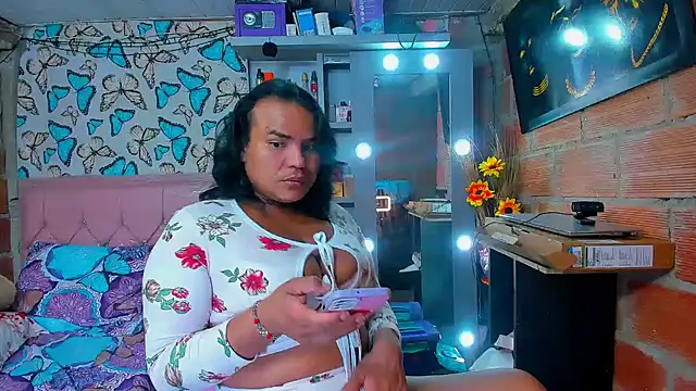 Snapshot of luciana_osorno chatting on 03/28/26, 09:31 luciana osorno online show from 03/28/26, 09:31