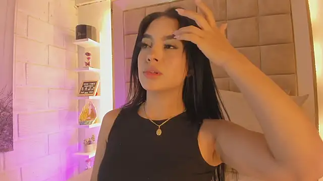 Snapshot of Victoria_adaams chatting on 01/14/26, 09:31 Victoria adaams online show from 01/14/26, 09:31