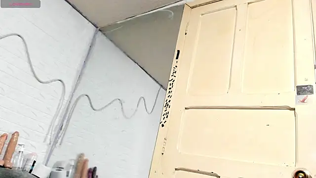 Snapshot of CelesteGill_ chatting on 03/13/26, 04:30 CelesteGill online show from 03/13/26, 04:30