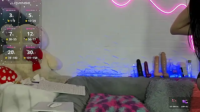 Snapshot of CelesteGill_ chatting on 03/25/26, 02:06 CelesteGill online show from 03/25/26, 02:06