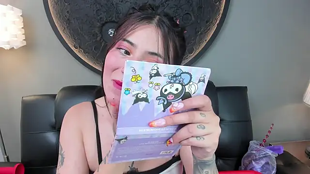 miss sharlotte18 online show from 01/28/25, 06:07