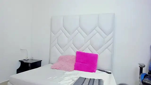 Mature Hard online show from 01/13/25, 07:31