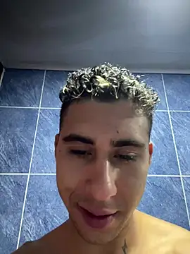 Snapshot of Daiki_Jack chatting on 01/20/25, 01:18 Daiki Jack online show from 01/20/25, 01:18