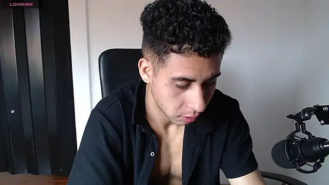 Snapshot of Daiki_Jack chatting on 03/07/25, 09:06 Daiki Jack online show from 03/07/25, 09:06