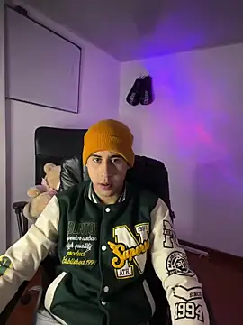 Snapshot of Daiki_Jack chatting on 03/19/25, 10:20 Daiki Jack online show from 03/19/25, 10:20