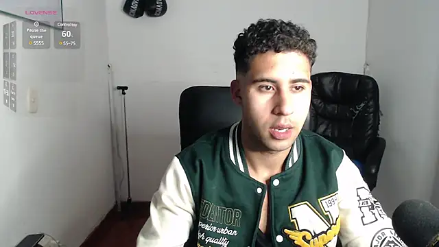 Snapshot of Daiki_Jack chatting on 03/21/25, 11:12 Daiki Jack online show from 03/21/25, 11:12