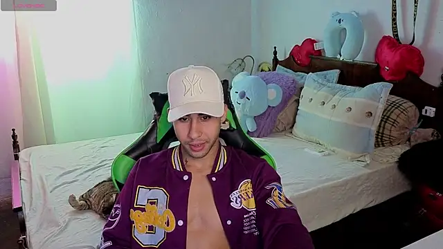 Snapshot of Daiki_Jack chatting on 10/05/25, 05:33 Daiki Jack online show from 10/05/25, 05:33