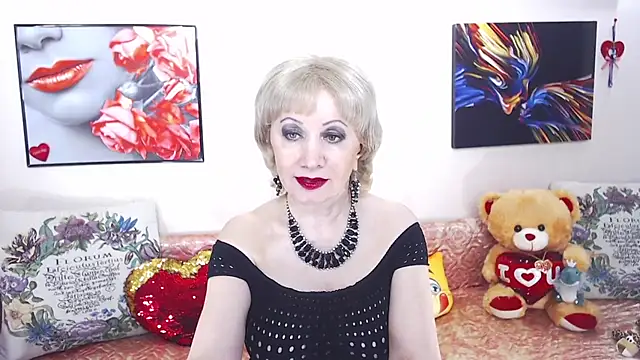 Snapshot of sexualxcharm chatting on 01/31/25, 05:42 sexualxcharm online show from 01/31/25, 05:42