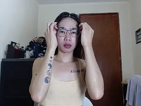 AsianFuckBuddies online show from 10/08/25, 12:30