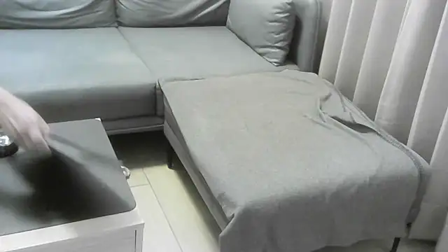 Snapshot of CKBE2021 chatting on 03/16/25, 10:20 CKBE2021 online show from 03/16/25, 10:20