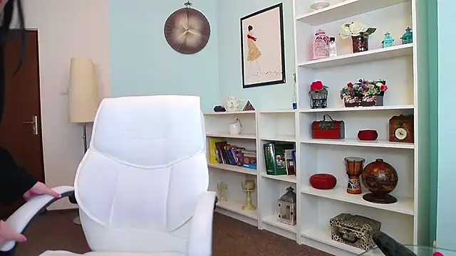 Snapshot of AllanaJoy chatting on 02/26/25, 11:52 AllanaJoy online show from 02/26/25, 11:52