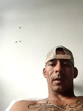 Snapshot of couplepregnantdick20 chatting on 09/14/25, 08:19 couplepregnantdick20 online show from 09/14/25, 08:19