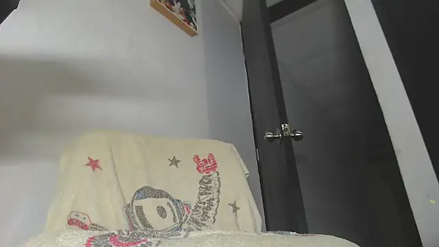 Snapshot of couplepregnantdick20 chatting on 11/05/25, 02:55 couplepregnantdick20 online show from 11/05/25, 02:55