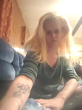 Snapshot of BadAssBitchMakayla chatting on 12/03/25, 11:58 BadAssBitchMakayla online show from 12/03/25, 11:58