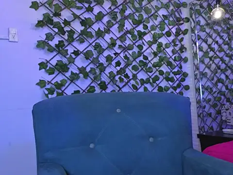 AnnyMilet  online show from 09/15/25, 02:50