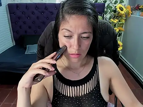 Snapshot of AnnyMilet_ chatting on 03/10/26, 03:00 AnnyMilet online show from 03/10/26, 03:00