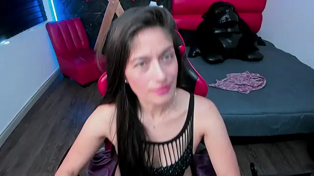 AnnyMilet  online show from 07/28/26, 04:39