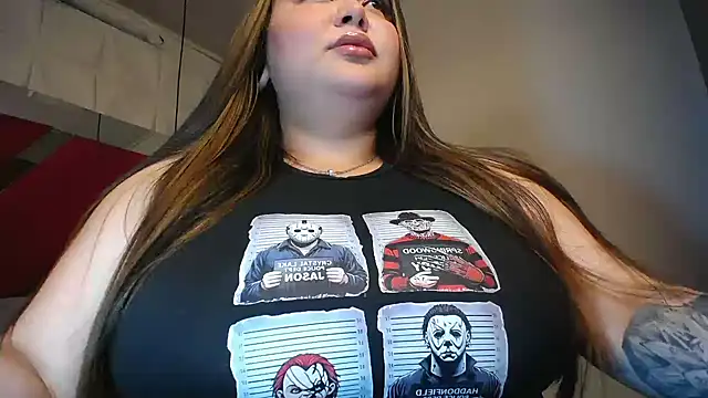 Snapshot of Penelope_Tits chatting on 07/15/26, 02:28 Penelope Tits online show from 07/15/26, 02:28