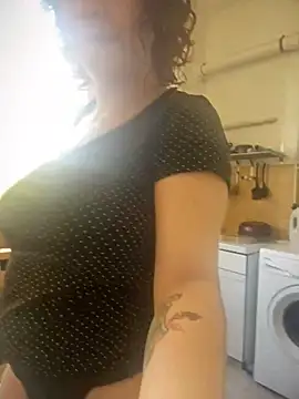 callmelouve online show from 02/26/25, 08:59