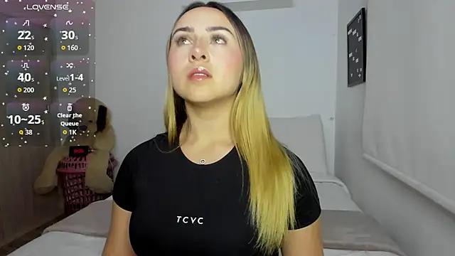 sophi mooreno online show from 02/04/26, 02:06