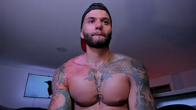 Snapshot of Frank_Farrell chatting on 03/13/25, 06:26 Frank Farrell online show from 03/13/25, 06:26