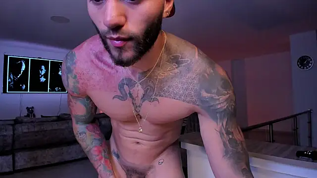 Snapshot of Frank_Farrell chatting on 03/14/25, 12:54 Frank Farrell online show from 03/14/25, 12:54