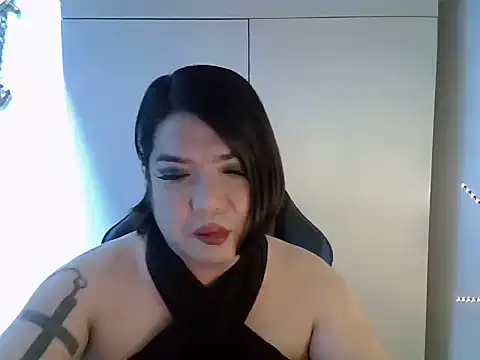 Snapshot of StrawberryWine07 chatting on 01/22/25, 03:20 StrawberryWine07 online show from 01/22/25, 03:20