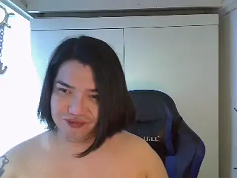 Snapshot of StrawberryWine07 chatting on 03/09/25, 04:49 StrawberryWine07 online show from 03/09/25, 04:49